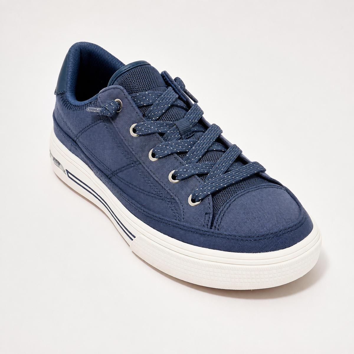 Women’s Everyday Comfort Canvas Sneakers – Cushioned Lace-Up Casual Shoes